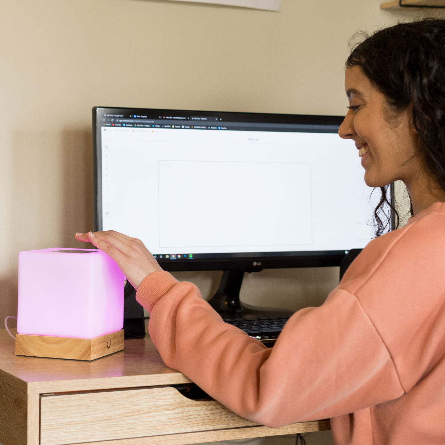 Modern Cube Lamp | LuvLink Canada